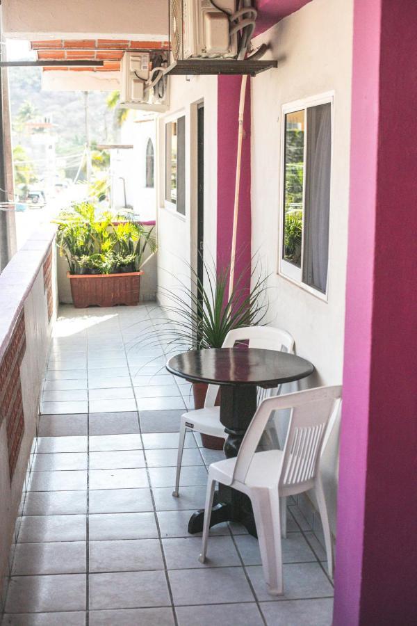 Bungalows Yeah ลอสอายาลา ภายนอก รูปภาพ
